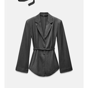 Zara Women's Black Blazer